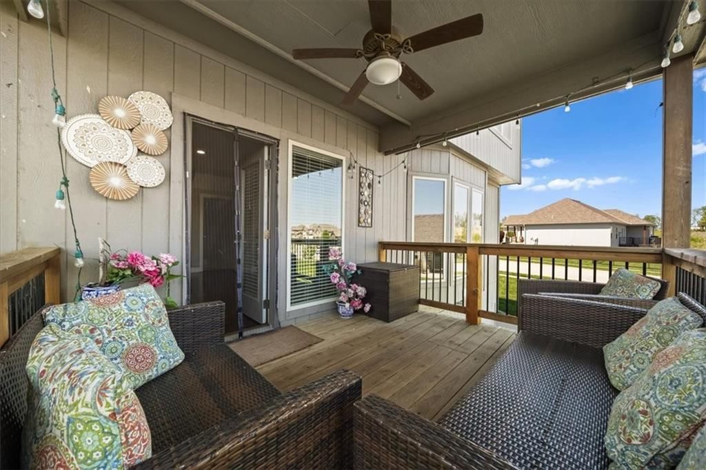 9419 N Bell Street — photo 37