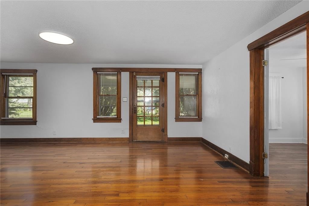 5404 Quivira Road — photo 9