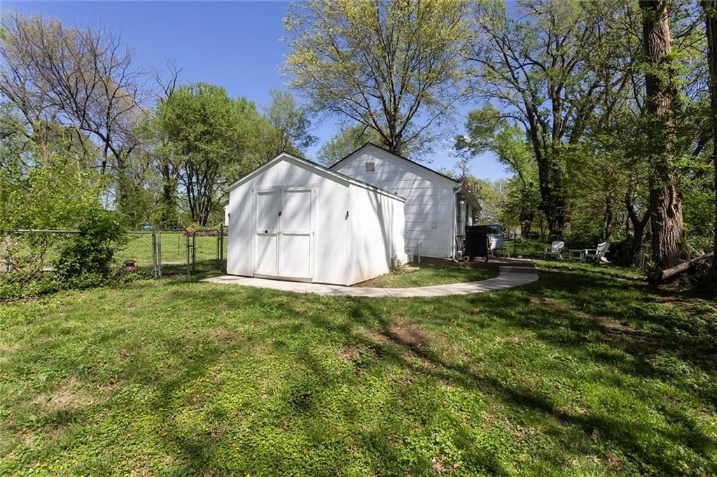 5404 Quivira Road — photo 34
