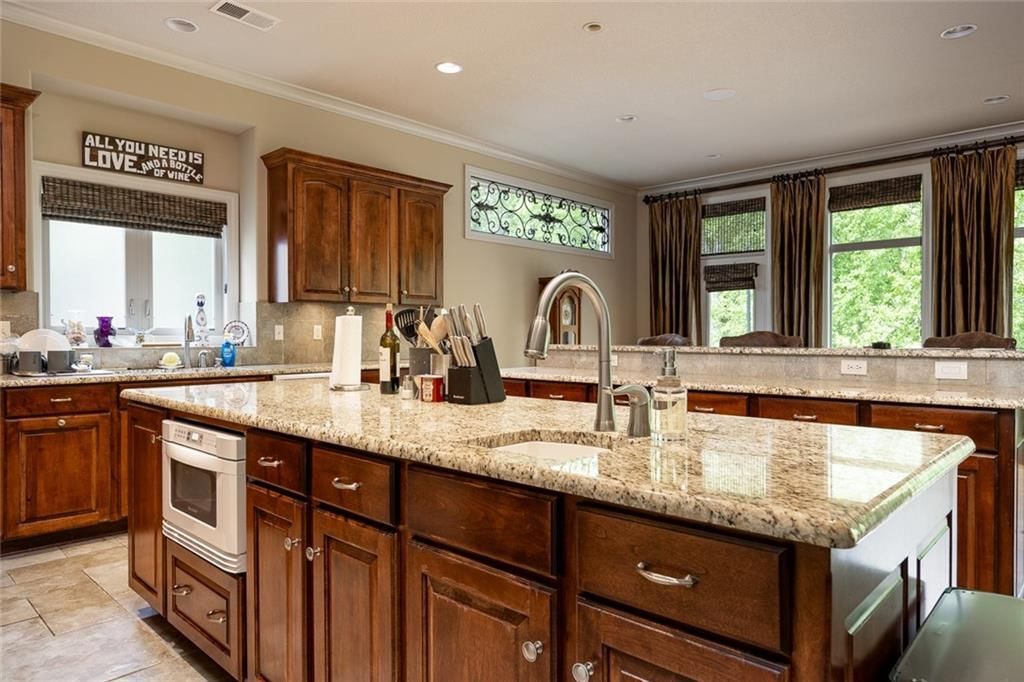 4530 Verona Drive — photo 10