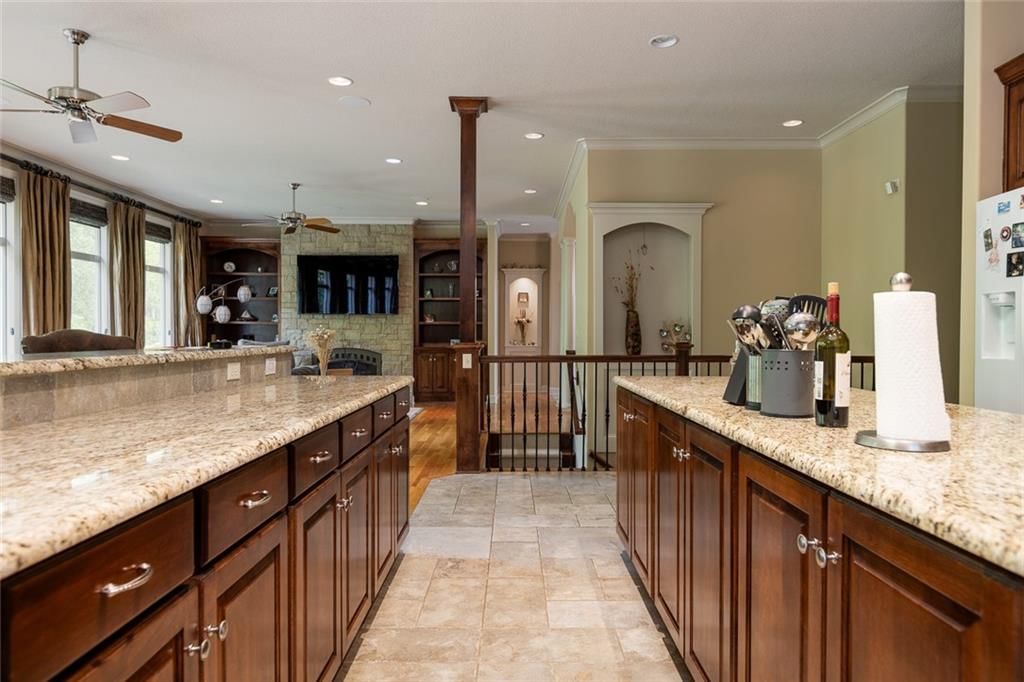 4530 Verona Drive — photo 11