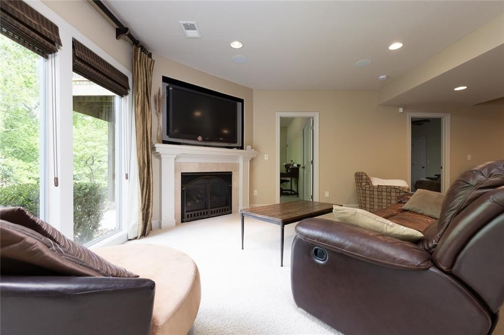 4530 Verona Drive — photo 26