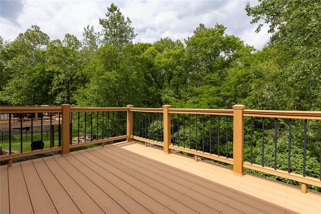 4530 Verona Drive — photo 32