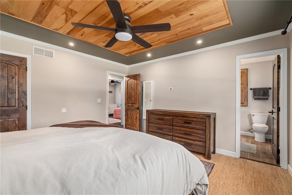 8220 High Street — photo 12