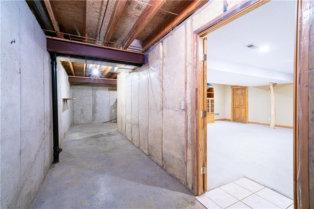 9 Timber Creek Circle — photo 32