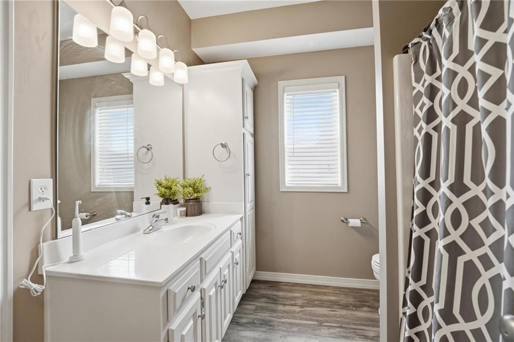 2207 Prairie Creek Drive — photo 32