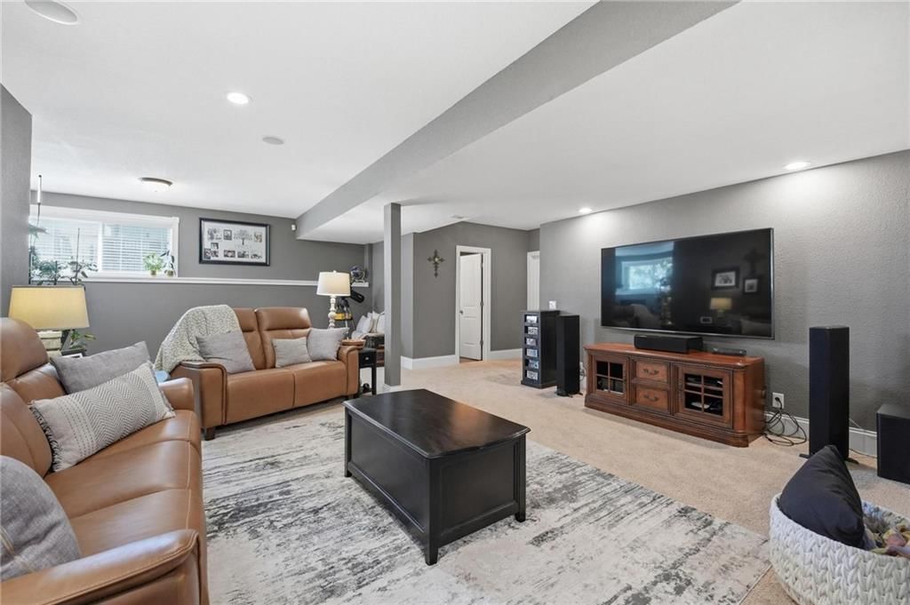 2207 Prairie Creek Drive — photo 37