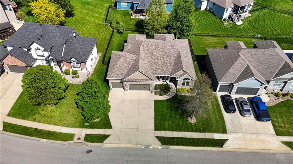 2207 Prairie Creek Drive — photo 52