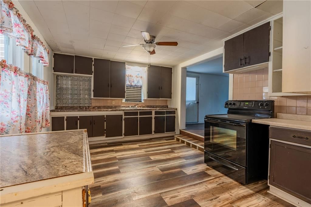 23 N Washington Street — photo 10