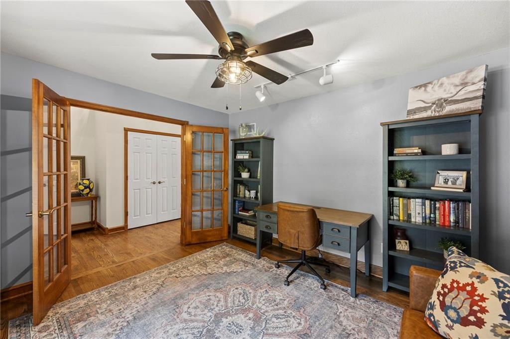 8906 Millstone Drive — photo 4