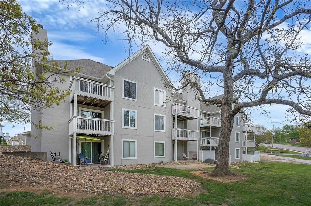 5860 Park    Unit #12 Street — photo 4