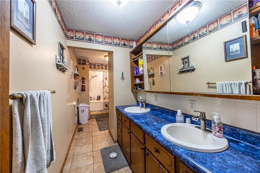 816 E Lincoln Street — photo 12
