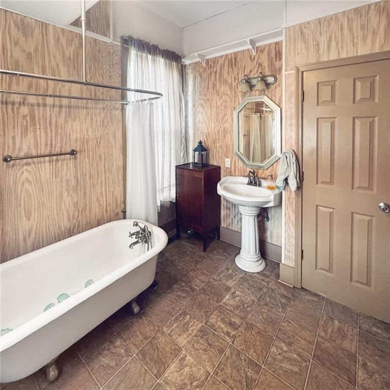 206 W Chestnut Street — photo 29