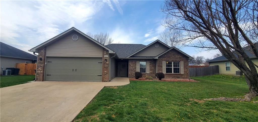 2603 Agate Way, Columbia, MO