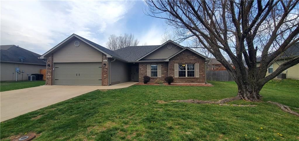 2603 Agate Way — photo 2