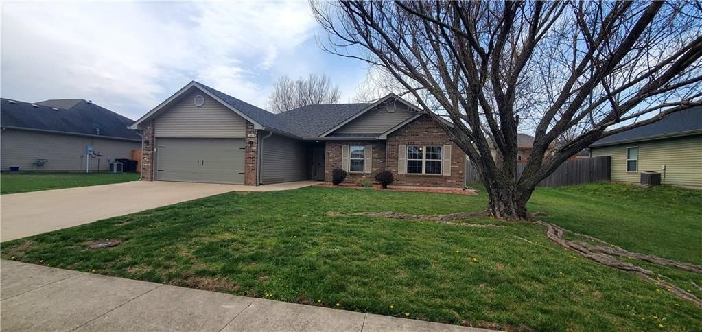 2603 Agate Way — photo 3