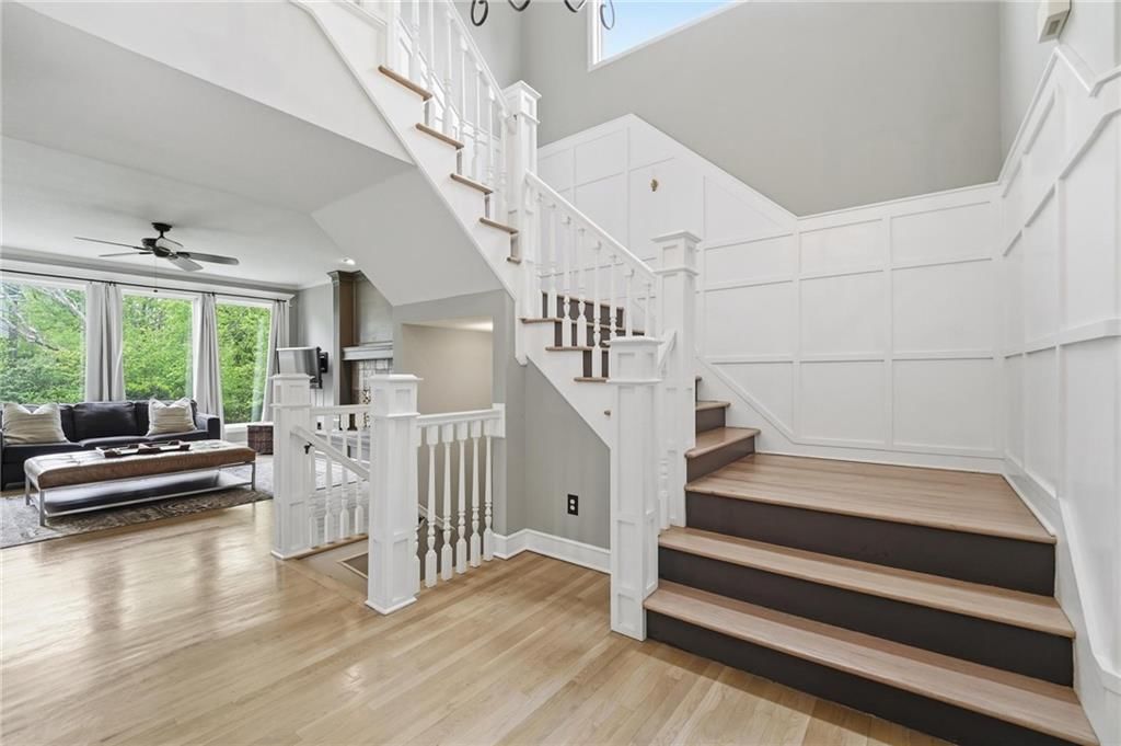 5308 W 161st Street — photo 5
