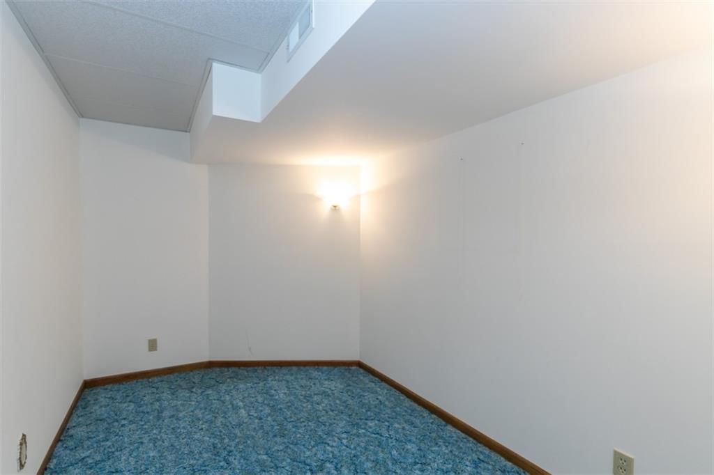 517 S 21 Street — photo 53
