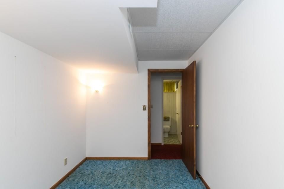 517 S 21 Street — photo 54
