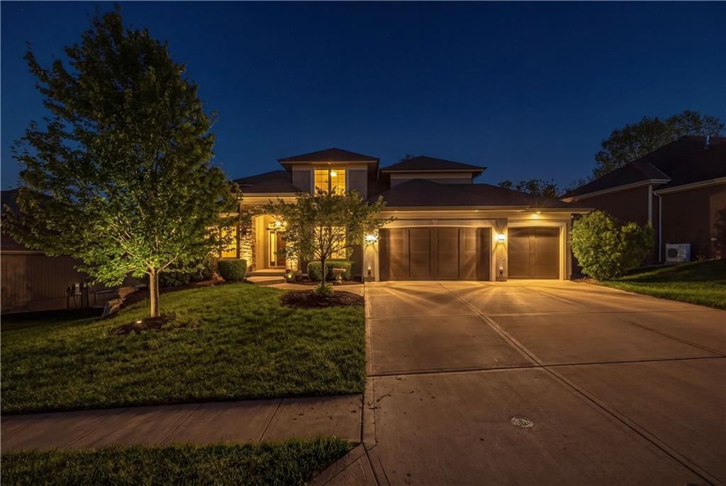 1104 Lakecrest Circle — photo 3