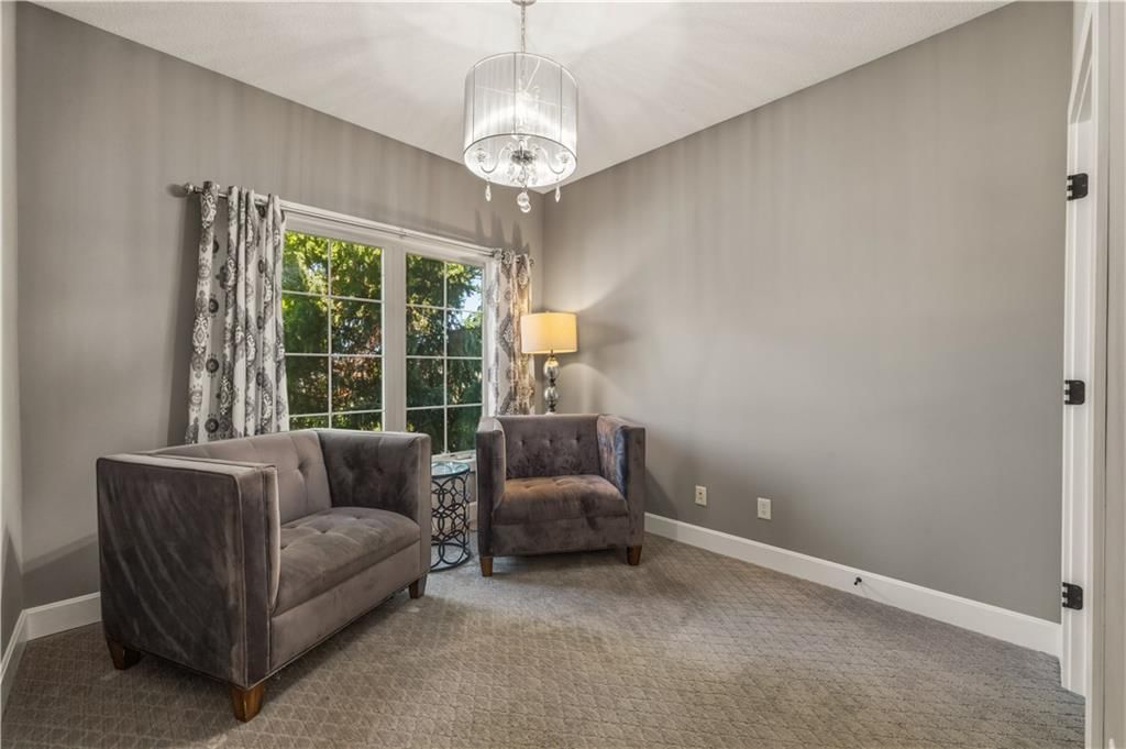 1104 Lakecrest Circle — photo 11