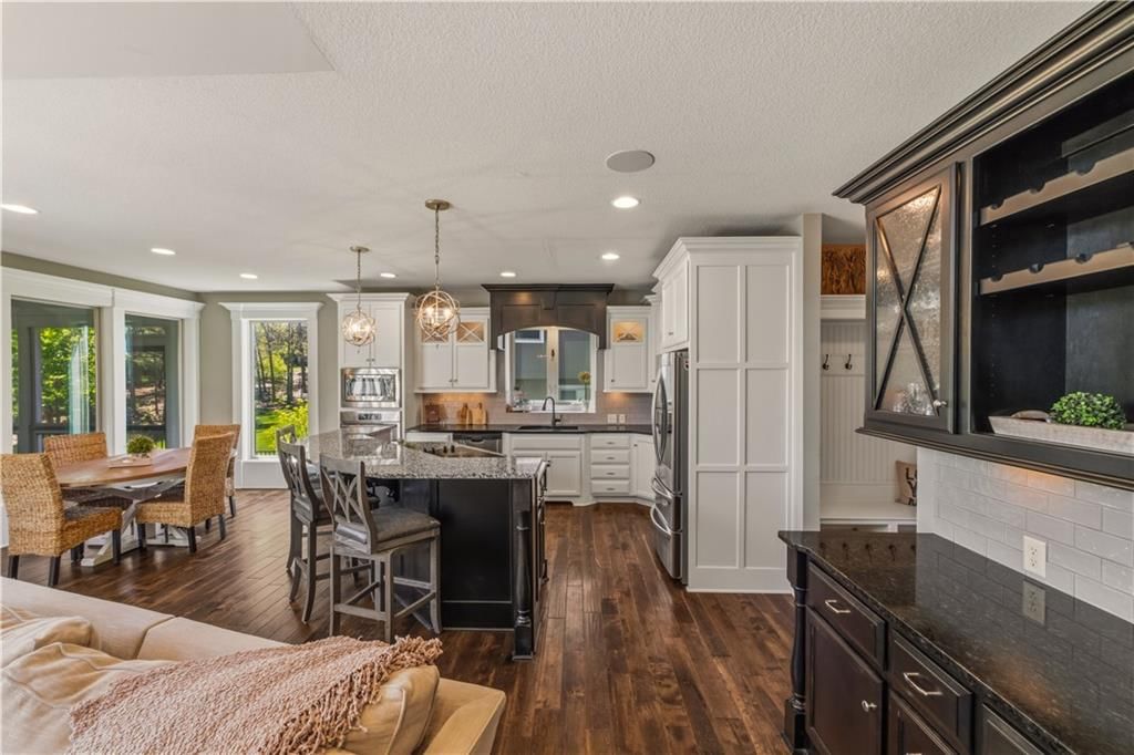 1104 Lakecrest Circle — photo 15