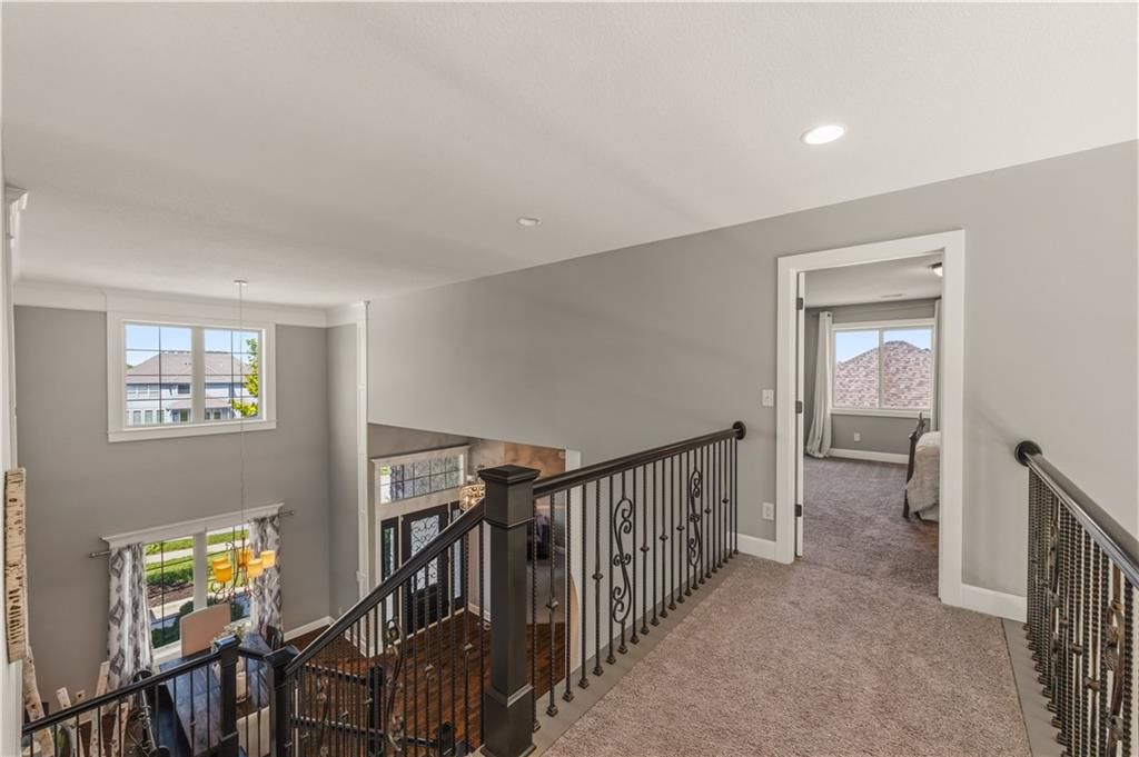 1104 Lakecrest Circle — photo 49
