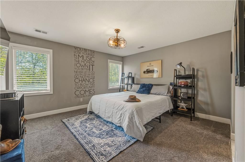 1104 Lakecrest Circle — photo 55