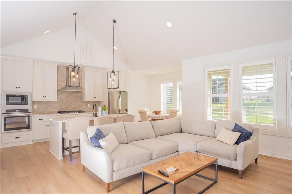 5008 N 145th Street — photo 19