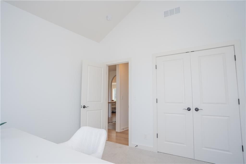 5008 N 145th Street — photo 35