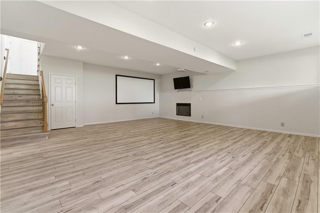14322 Reeder Street — photo 34