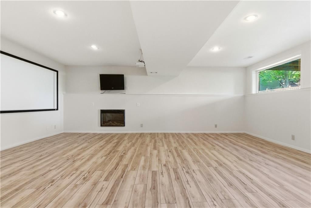 14322 Reeder Street — photo 35