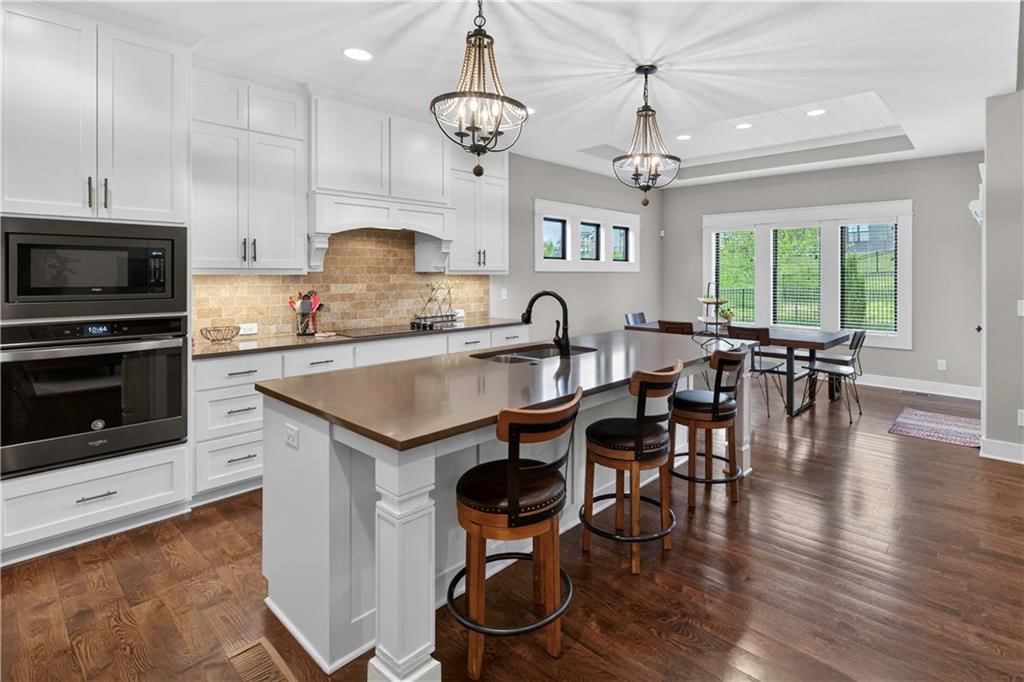 1309 NE Brandywine Drive — photo 10