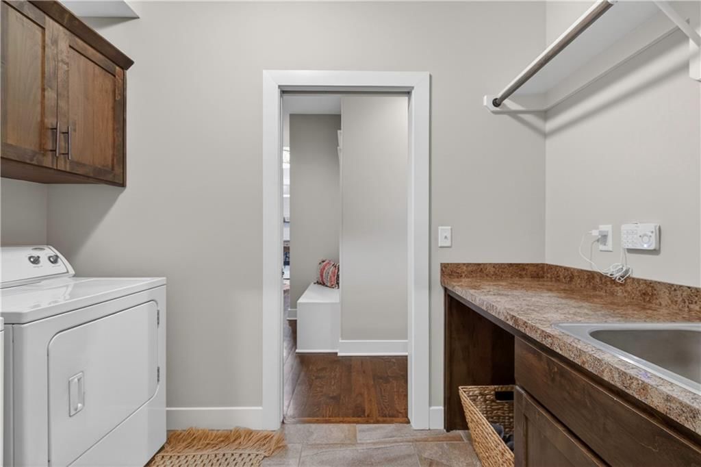1309 NE Brandywine Drive — photo 28