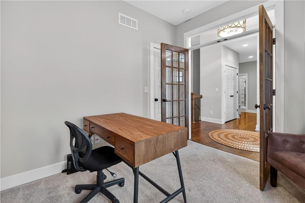 1309 NE Brandywine Drive — photo 31