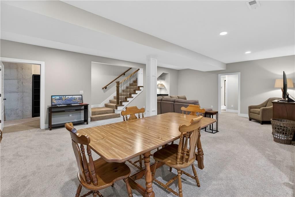 1309 NE Brandywine Drive — photo 37