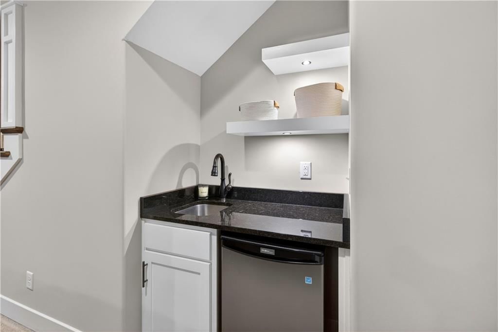 1309 NE Brandywine Drive — photo 42