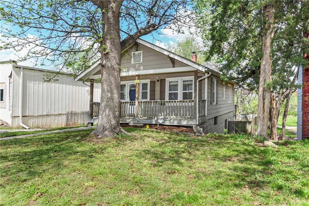 526 Oak Street — photo 4
