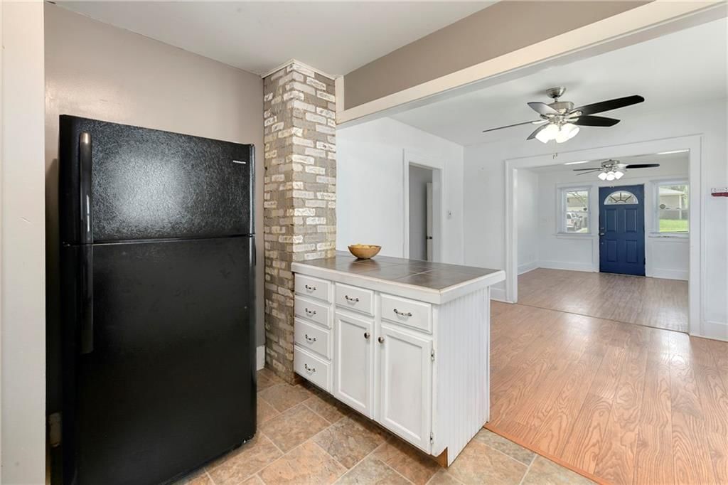 526 Oak Street — photo 17