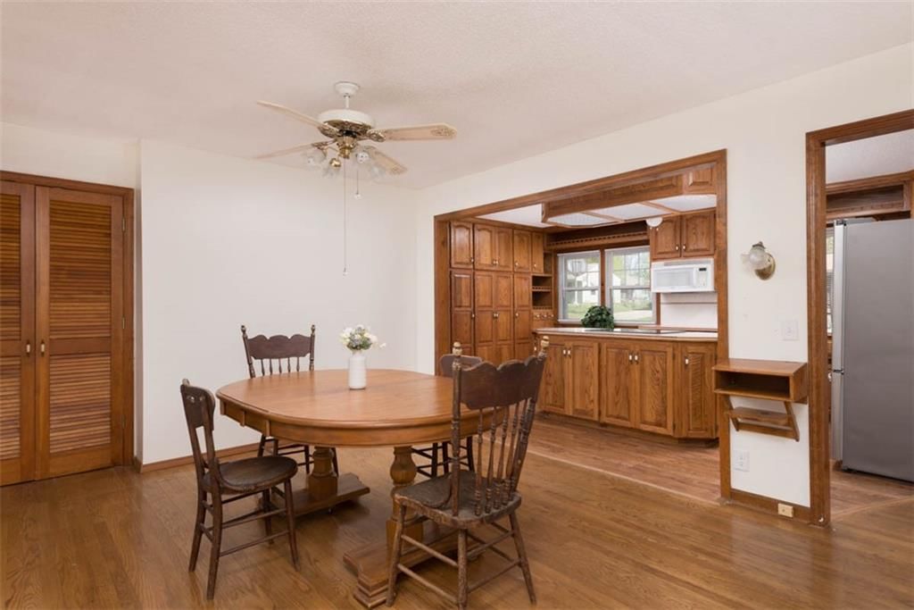 802 N Crow Avenue — photo 10