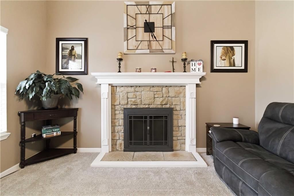 15588 Crestwood Drive — photo 16
