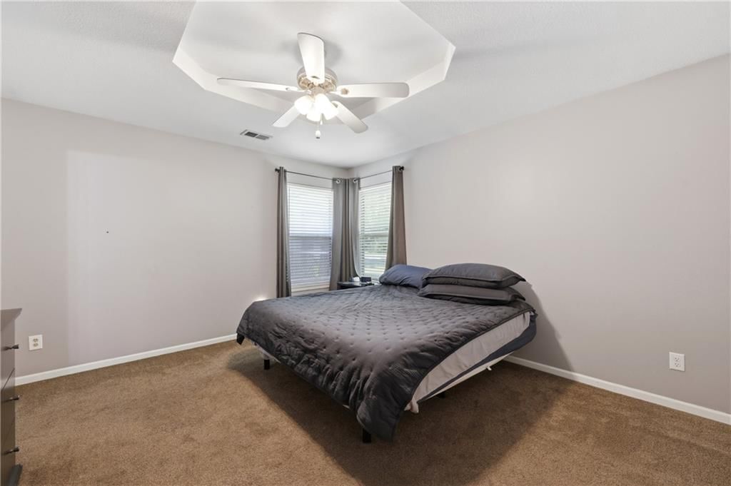 103 W Locust Street — photo 11
