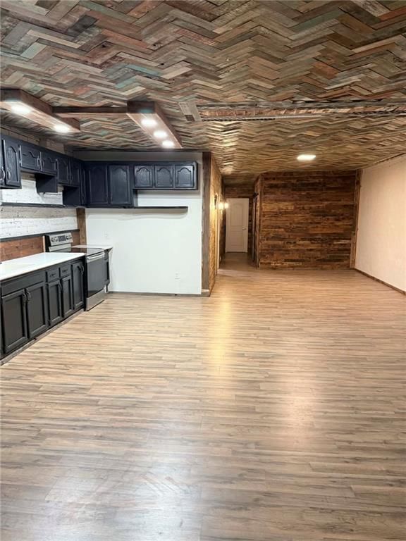 209 S Market Street — photo 4