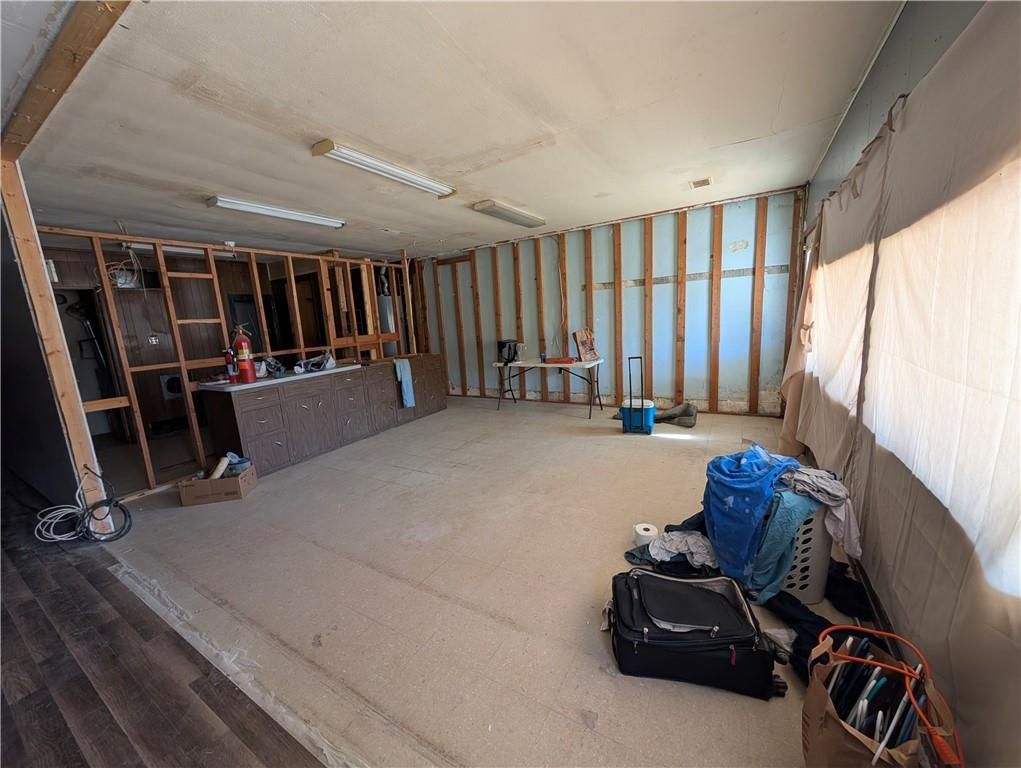 209 S Market Street — photo 20