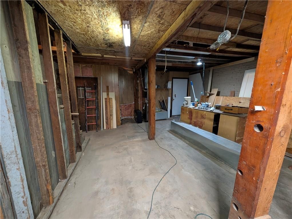 209 S Market Street — photo 35