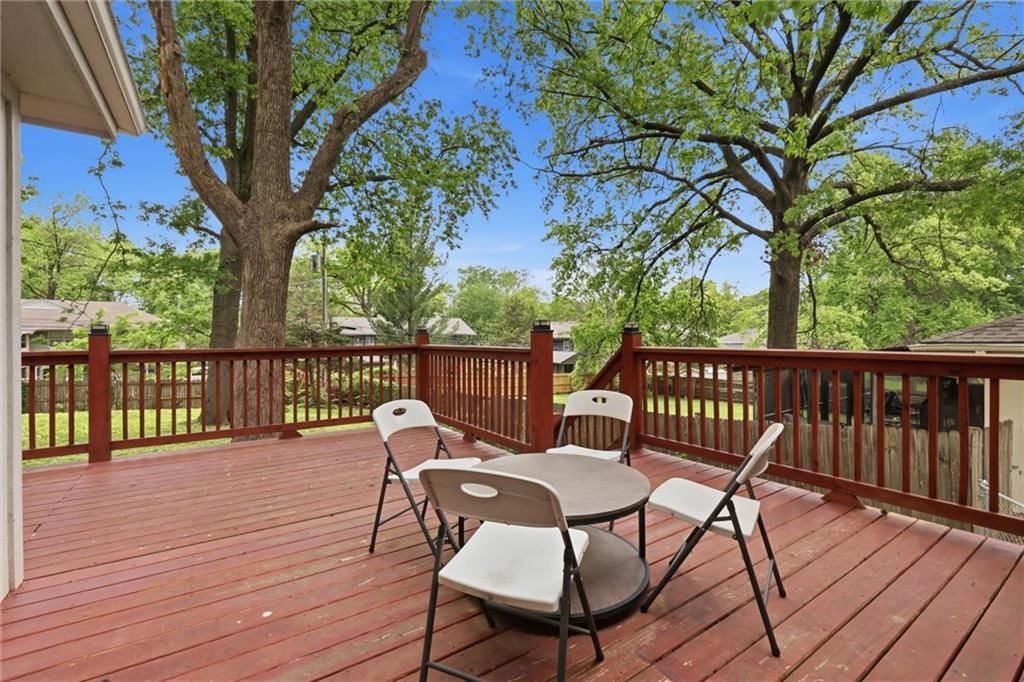 6316 Hedges Avenue — photo 11