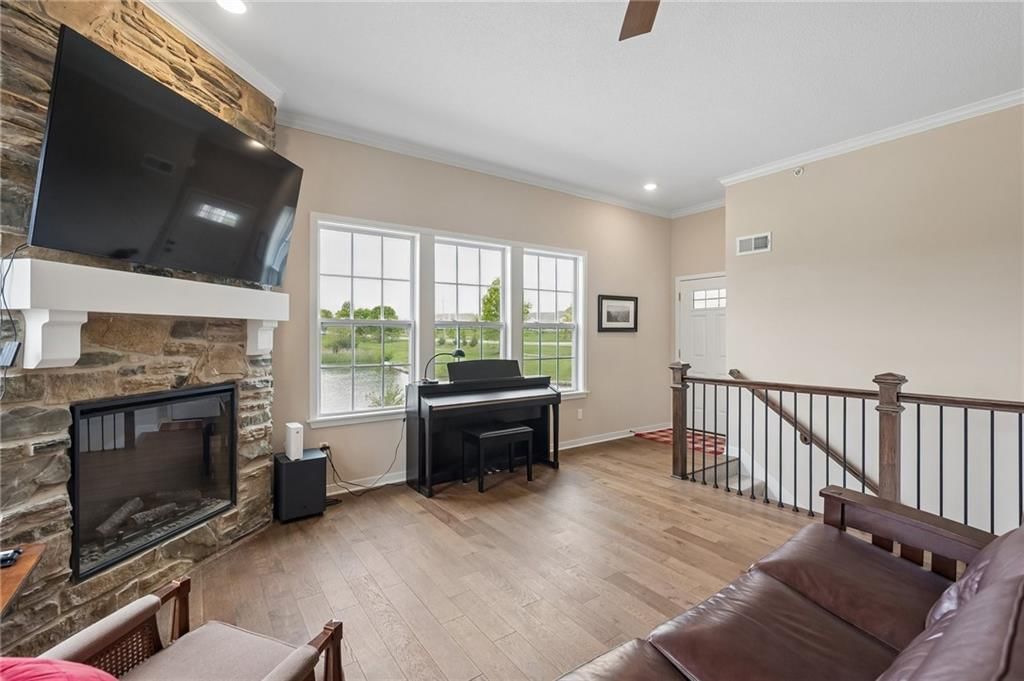 11901 S Tallgrass Drive — photo 7