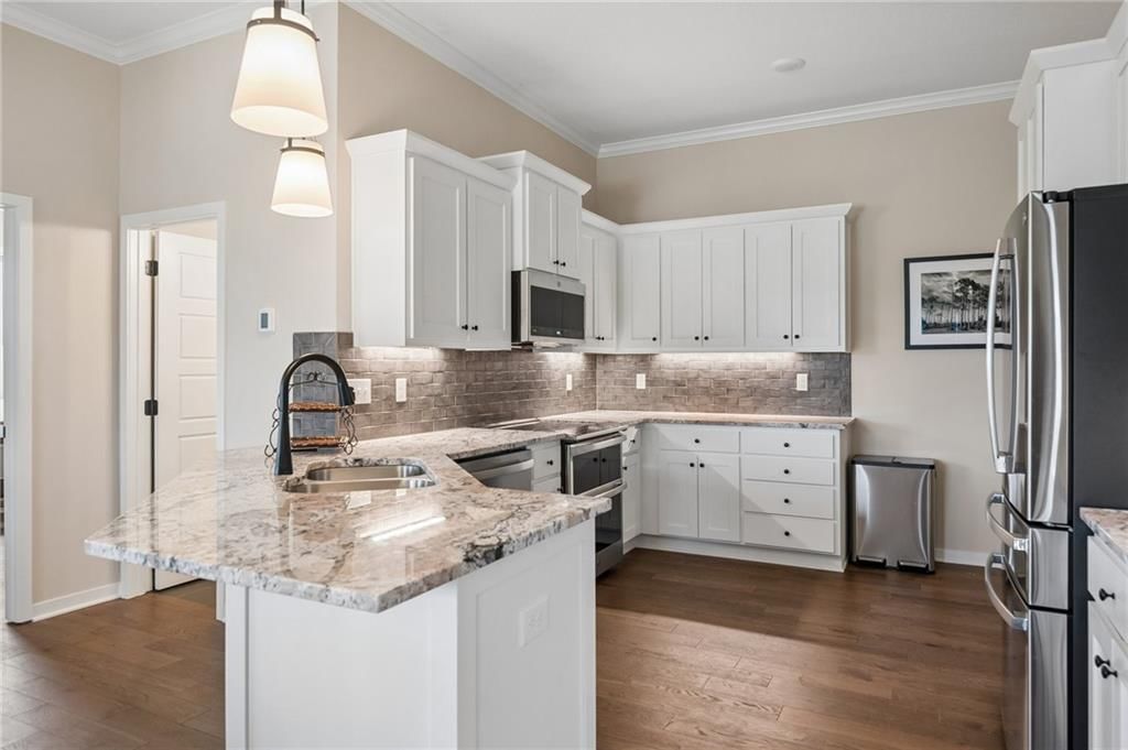 11901 S Tallgrass Drive — photo 9