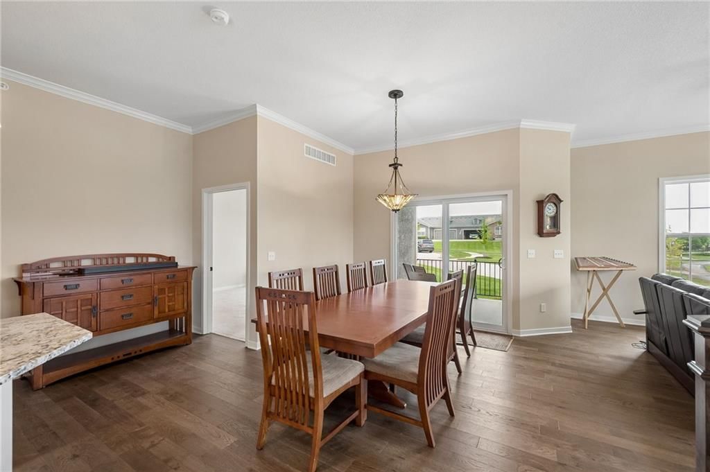 11901 S Tallgrass Drive — photo 13