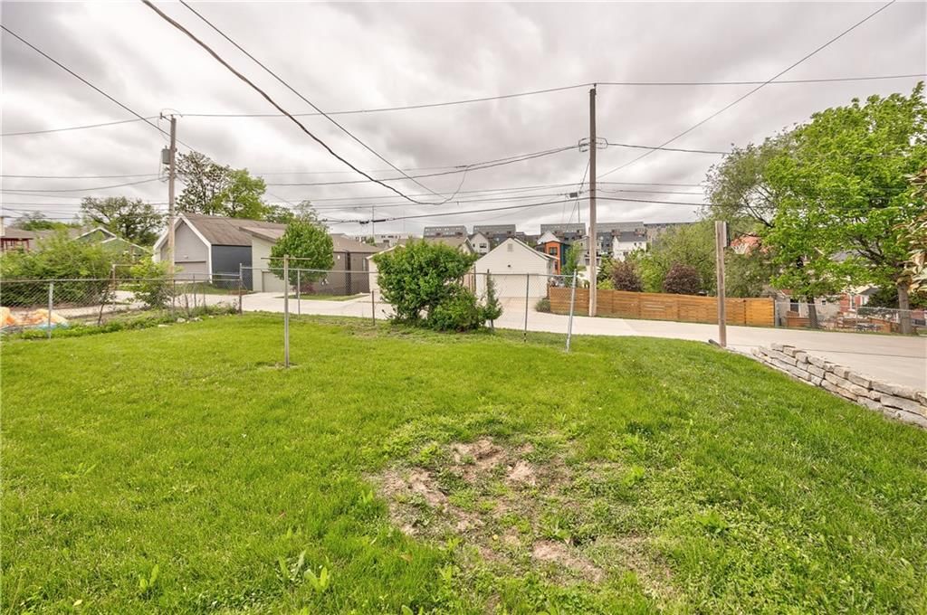2532 W Paseo Boulevard — photo 20